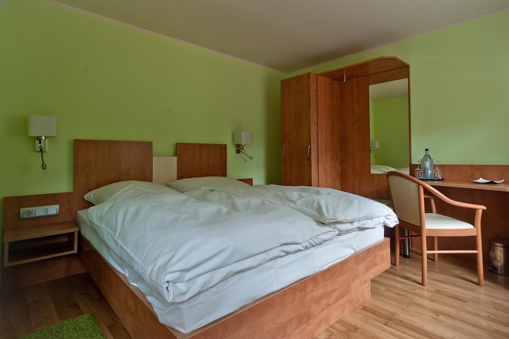 Bergrestaurant Schwedenstein Hotel Steina  Ruang foto